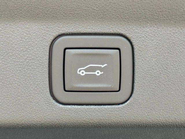 2025 Cadillac Escalade Luxury 2 AWD