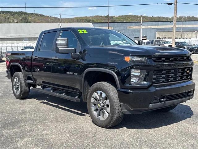 2022 Chevrolet Silverado 2500HD 4WD Crew Cab Standard Bed Custom