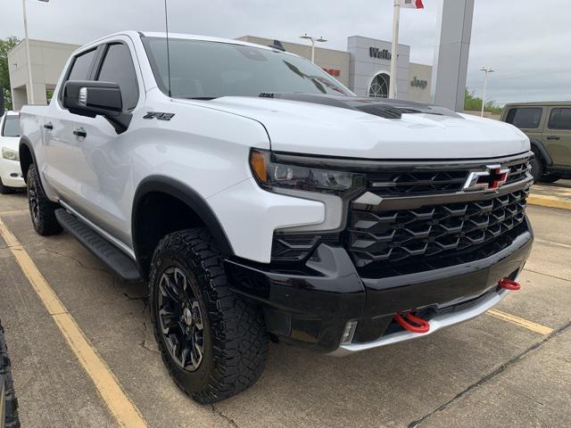 2023 Chevrolet Silverado 1500 4WD Crew Cab Short Bed ZR2