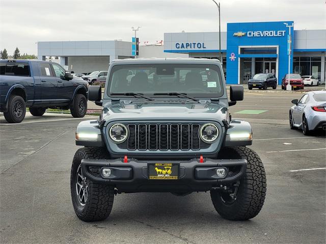 2025 Jeep Gladiator GLADIATOR RUBICON X 4X4