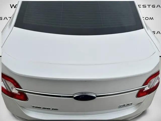 2010 Ford Taurus SHO