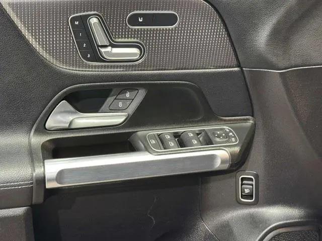 2021 Mercedes-Benz GLB GLB 250