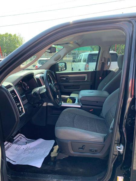 2017 Ram 1500 Lone Star Crew Cab 4x4 5'7" Box