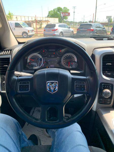 2017 Ram 1500 Lone Star Crew Cab 4x4 5'7" Box