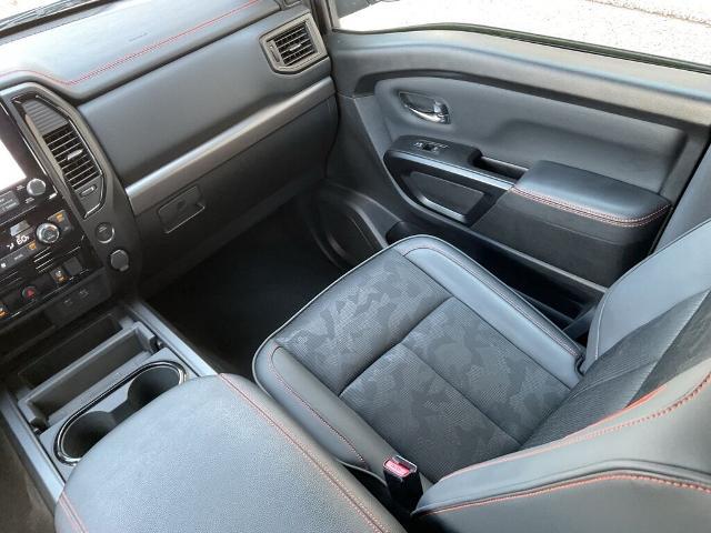 2024 Nissan Titan Crew Cab PRO-4X 4x4