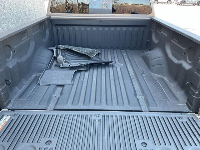 2024 Nissan Titan Crew Cab PRO-4X 4x4