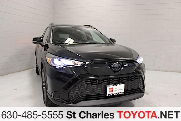 2025 Toyota Corolla Cross SE's photo