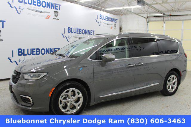 2021 Chrysler Pacifica Hybrid Limited for sale in New Braunfels, TX