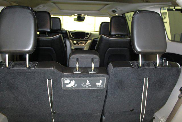2021 Chrysler Pacifica Hybrid Limited