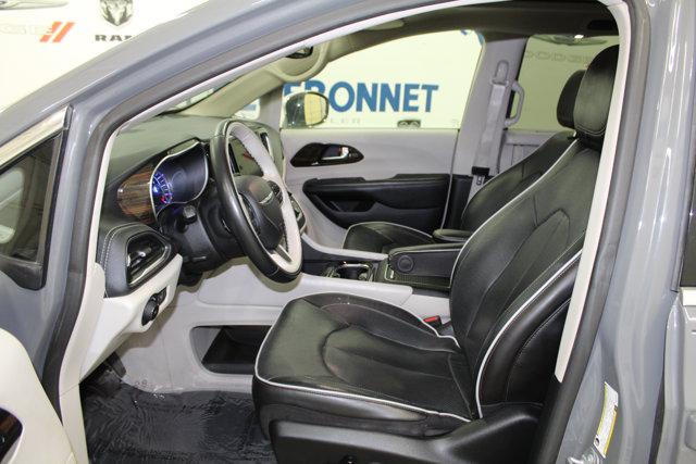2021 Chrysler Pacifica Hybrid Limited