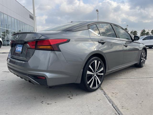 2021 Nissan Altima SR FWD