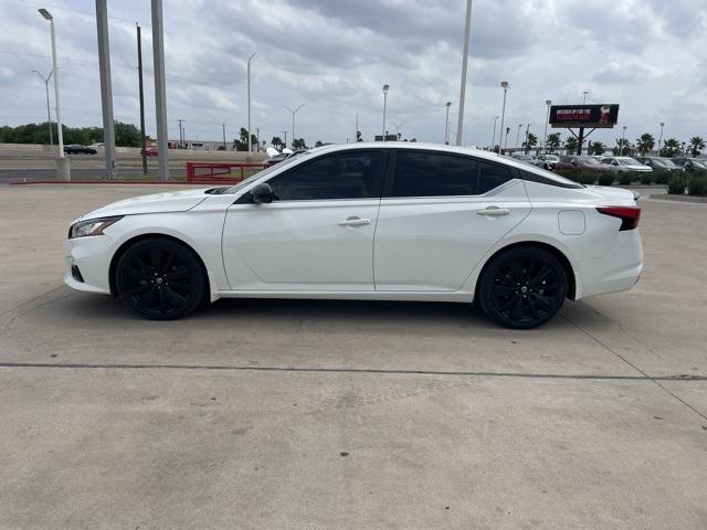 2022 Nissan Altima SR FWD