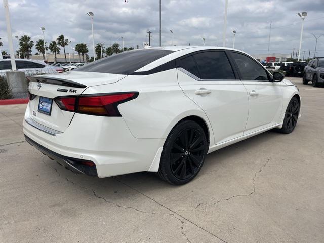 2022 Nissan Altima SR FWD