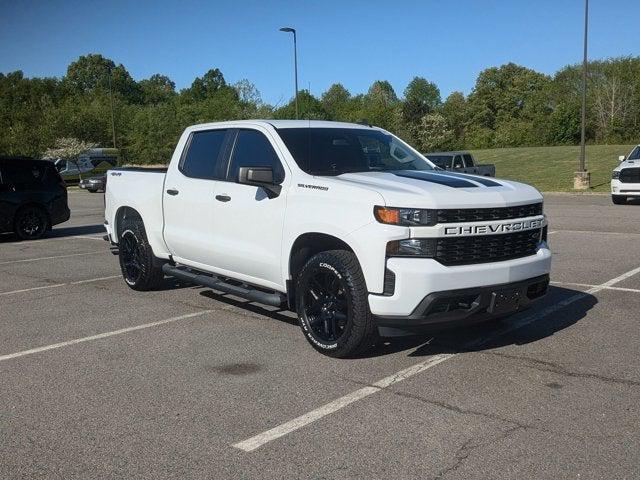 2021 Chevrolet Silverado 1500 4WD Crew Cab Short Bed Custom