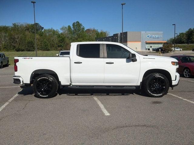 2021 Chevrolet Silverado 1500 4WD Crew Cab Short Bed Custom