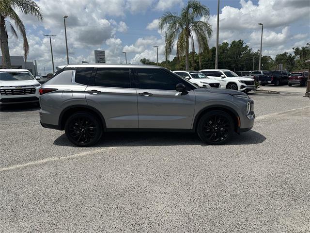 2022 Mitsubishi Outlander Black Edition S-AWC