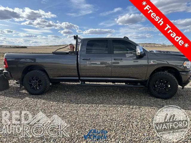 2024 RAM 3500 Laramie Crew Cab 4x4 8 Box