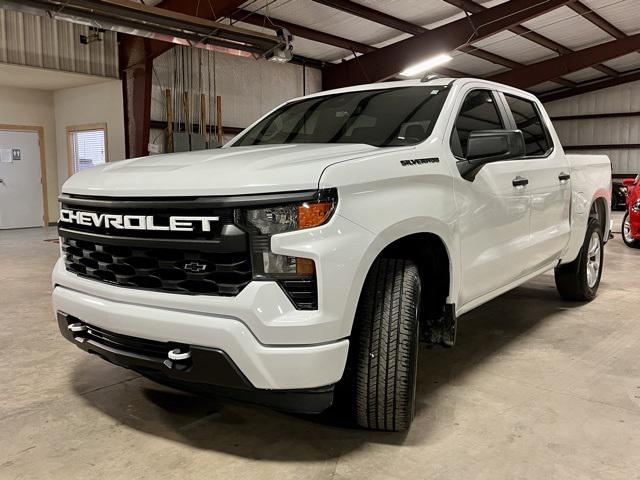 2022 Chevrolet Silverado 1500 2WD Crew Cab Short Bed Custom