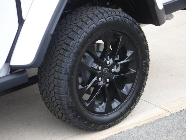 2025 Jeep Gladiator GLADIATOR NIGHTHAWK 4X4
