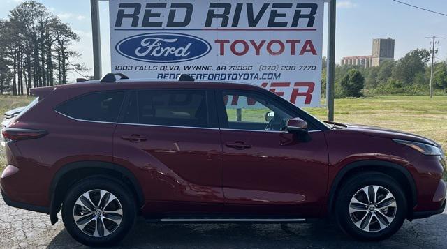 2024 Toyota Highlander XLE