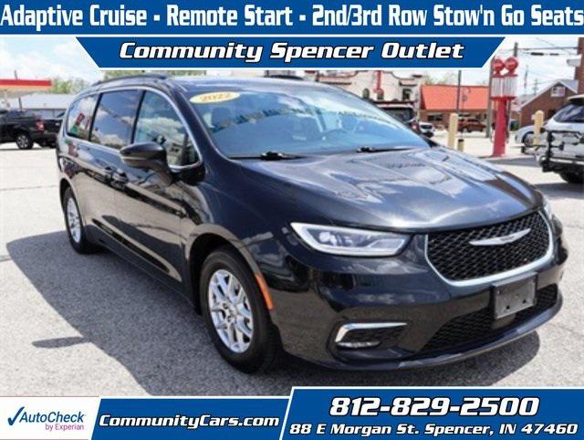 2022 Chrysler Pacifica Touring L for sale in Bloomington, IN