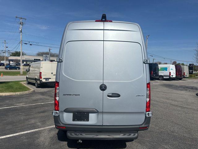 2025 Mercedes-Benz Sprinter 2500 Standard Roof 4-Cyl Diesel HO