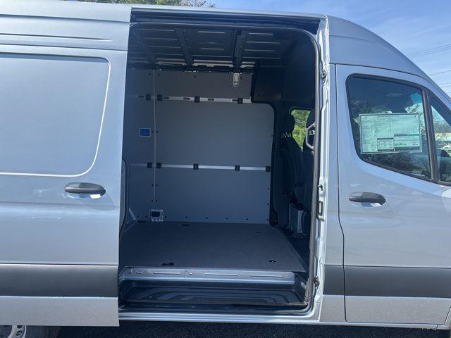 2025 Mercedes-Benz Sprinter 2500 Standard Roof 4-Cyl Diesel HO