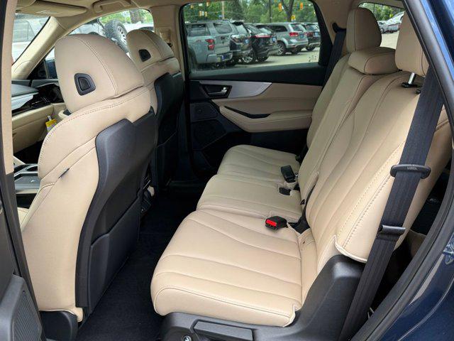 2025 Acura MDX Standard