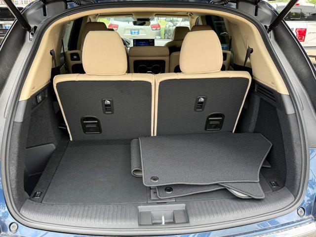 2025 Acura MDX Standard