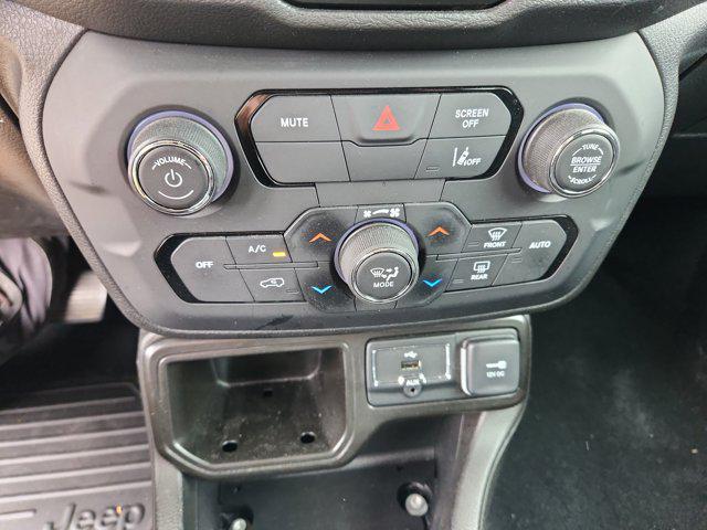 2021 Jeep Renegade Latitude FWD