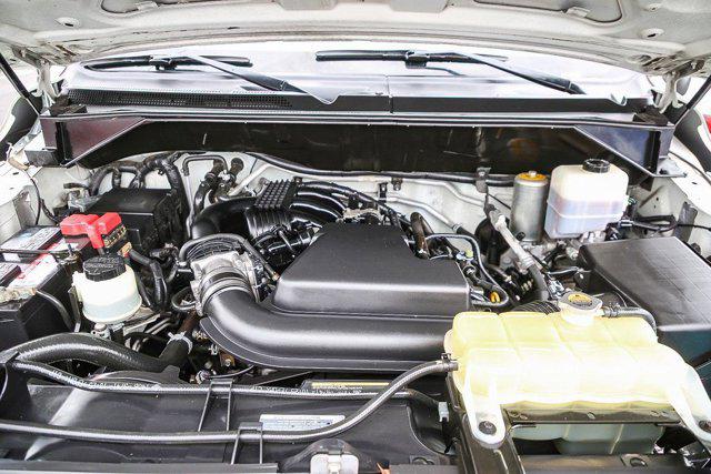 2016 Nissan 2500 SV V6