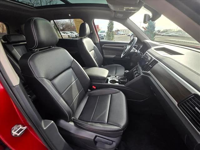 2022 Volkswagen Atlas 2.0T SE w/Technology