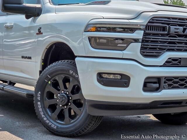 2025 RAM Ram 3500 RAM 3500 LARAMIE MEGA CAB 4X4 64 BOX