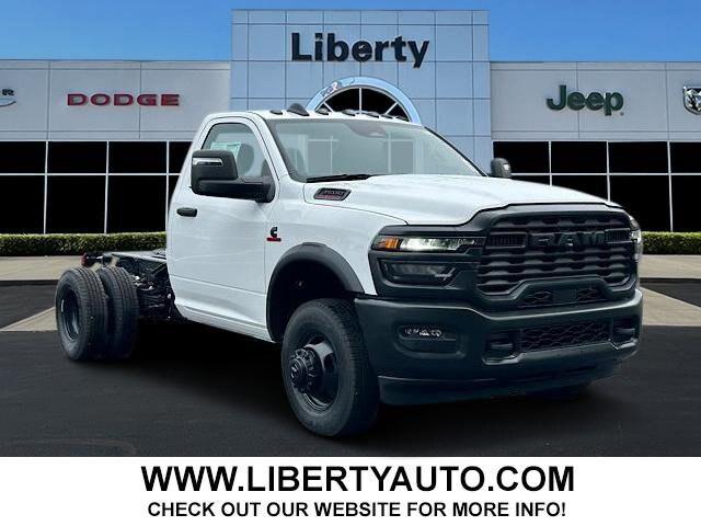 2025 RAM Ram 3500 Chassis Cab RAM 3500 TRADESMAN CHASSIS REGULAR CAB 4X4 60 CA 2025 RAM Ram 3500 Chassis Cab RAM 3500 TRADESMAN CHASSIS REGULAR CAB 4X4 60 CA