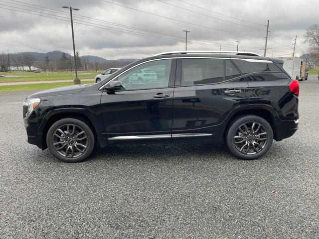 2023 GMC Terrain AWD Denali