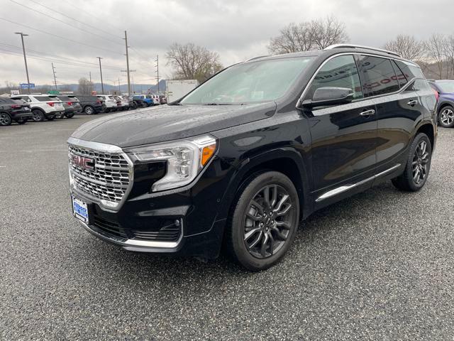 2023 GMC Terrain AWD Denali