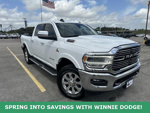 2022 RAM 3500 Laramie Crew Cab 4x4 64 Box