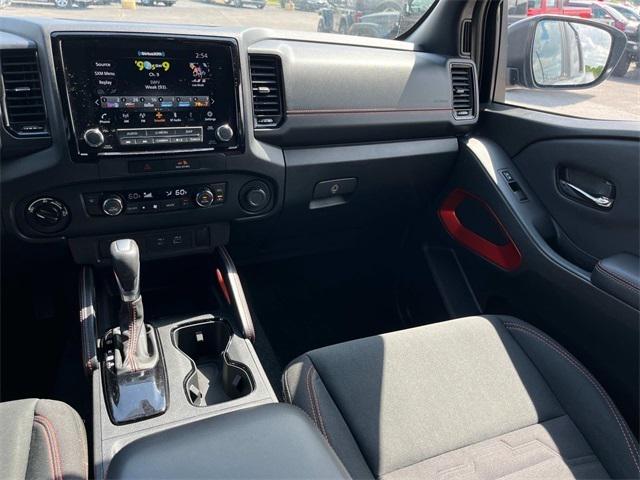 2022 Nissan Frontier Crew Cab PRO-4X 4x4