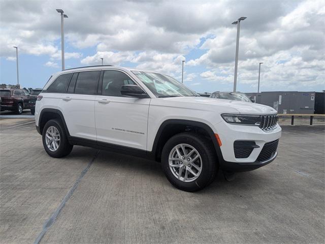2025 Jeep Grand Cherokee GRAND CHEROKEE LAREDO X 4X2
