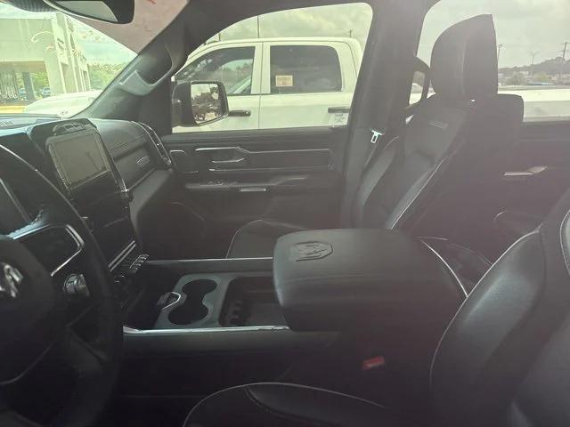 2022 RAM 1500 Laramie Crew Cab 4x4 57 Box