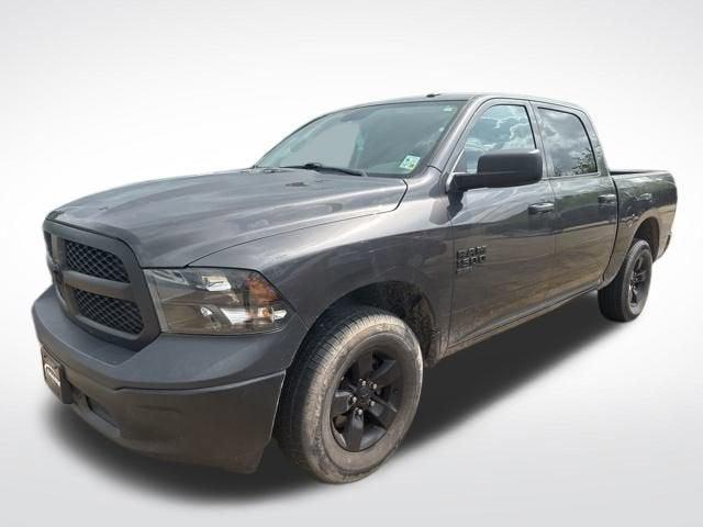 2022 RAM 1500 Classic Tradesman Crew Cab 4x4 57 Box