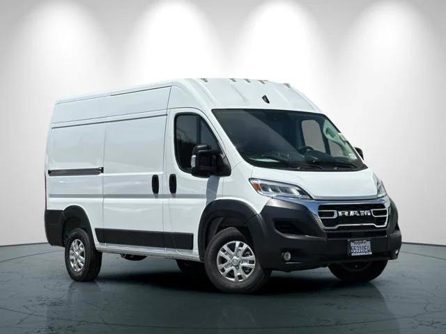 2024 RAM ProMaster 1500 Cargo Van SLT High Roof 136 WB