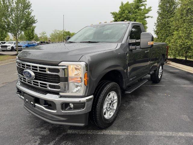 2025 Ford F-350 XLT