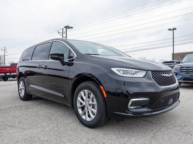 2025 Chrysler Pacifica PACIFICA SELECT AWD
