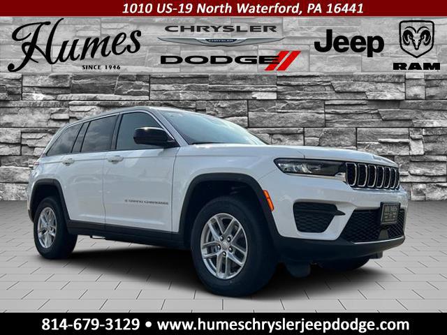 2025 Jeep Grand Cherokee GRAND CHEROKEE LAREDO X 4X4