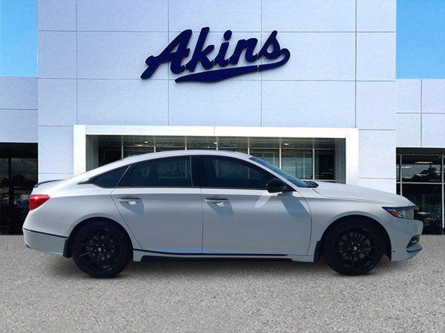 2019 Honda Accord Touring 2.0T