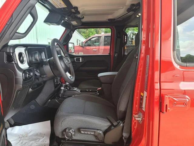 2024 Jeep Wrangler 4-Door Sahara 4x4