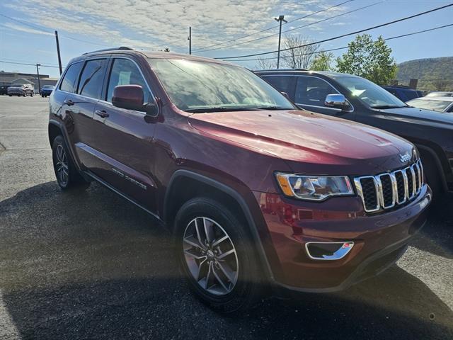 2018 Jeep Grand Cherokee Laredo E 4x4