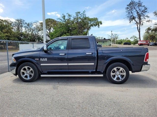 2017 RAM 1500 Laramie Crew Cab 4x2 57 Box