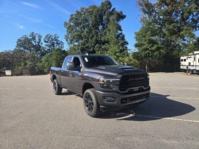 2025 RAM Ram 2500 RAM 2500 LARAMIE CREW CAB 4X4 64 BOX